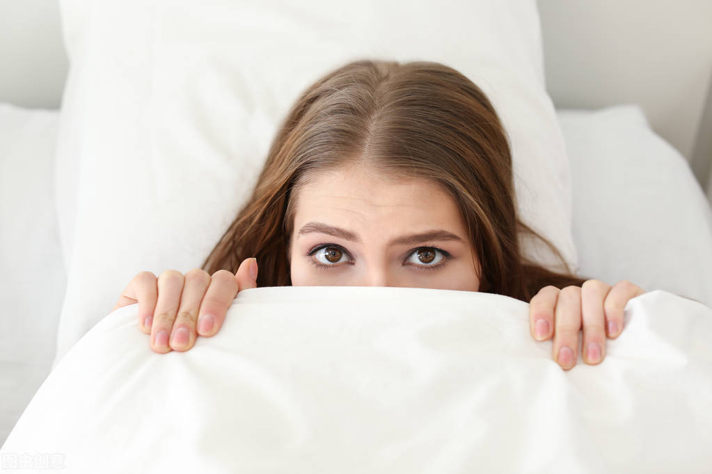 晚上睡不着怎么办教你一招,缓解晚上睡不着觉的妙招