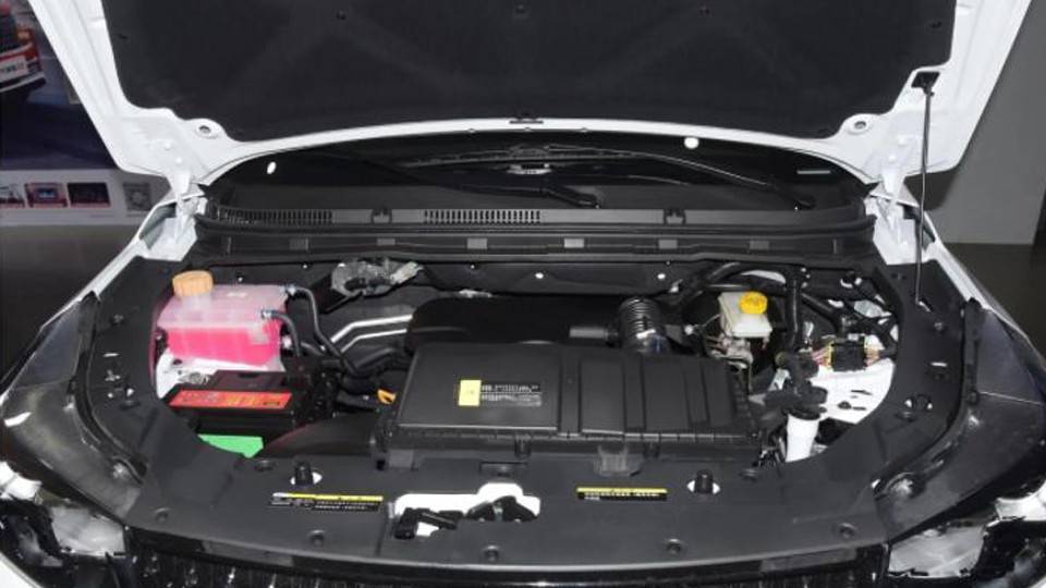 北汽瑞翔x3官图曝光,北汽瑞翔x3怎么样