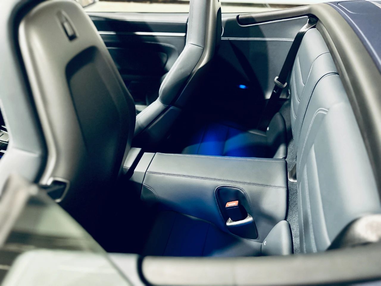 2021款保时捷911carrera4s,23款保时捷911carreras试驾