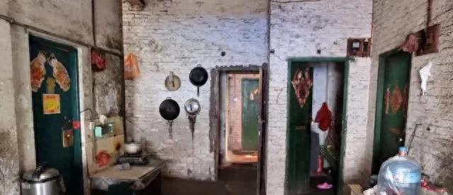 惊天割乳案！男友捐款潜逃，女子惨遭无情报复！