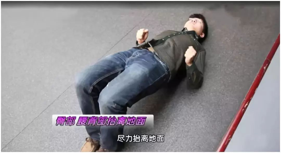 一上楼梯膝盖软痛什么症状,上下楼梯膝盖难受怎么治