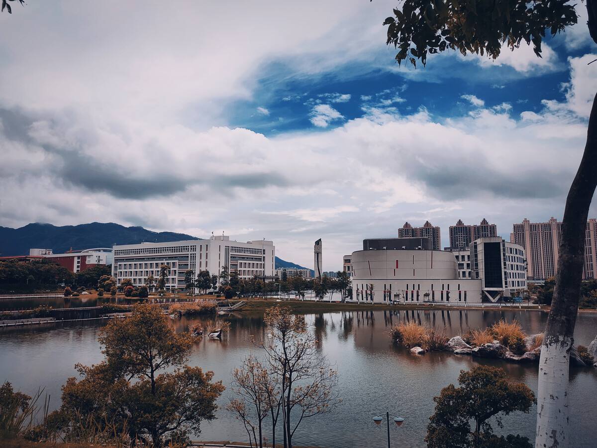 广东肇庆将新增一所“大学”！还是由本地“学院”更名而来？