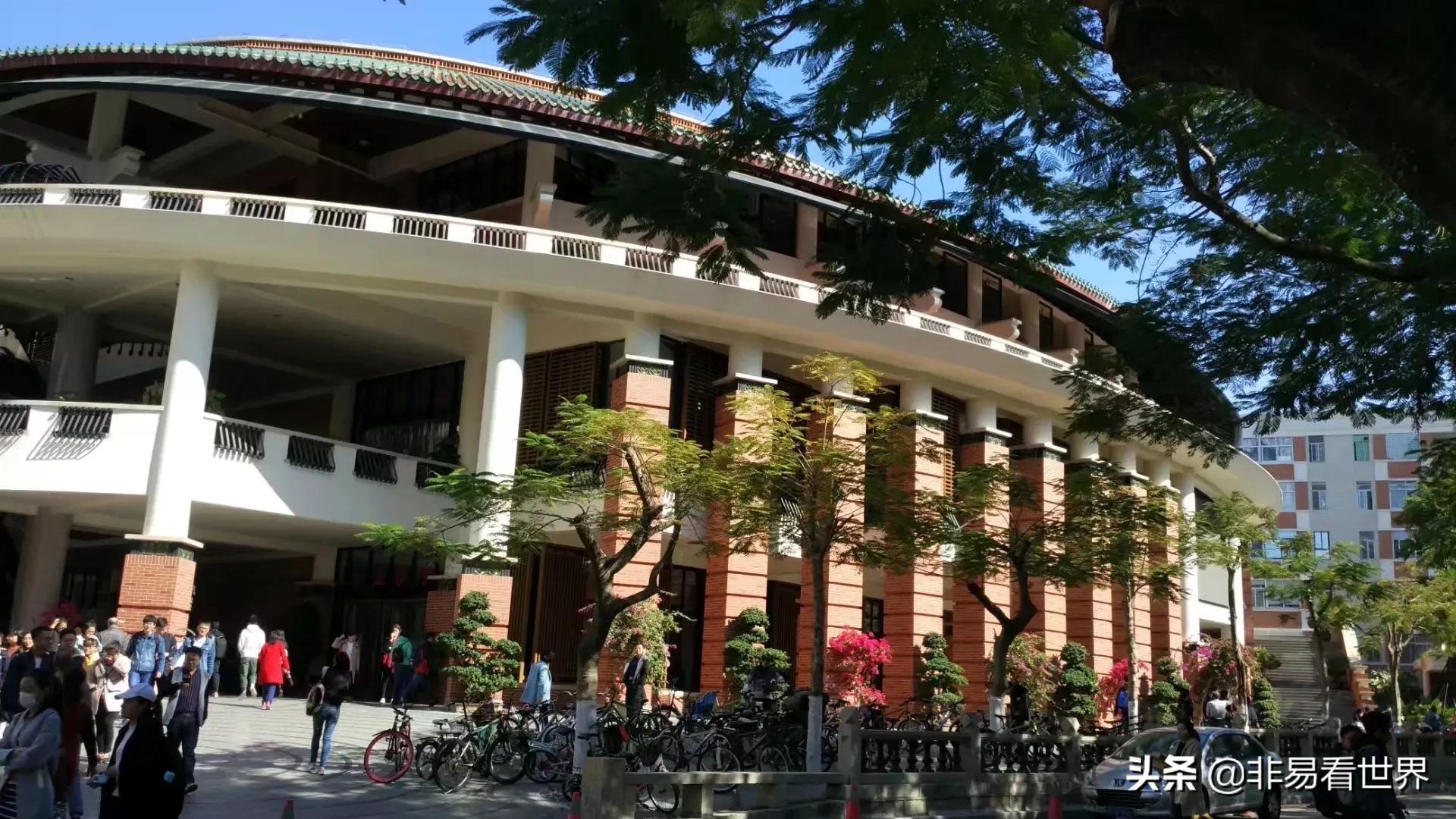 回忆一下我在厦门的生活,厦门是个慢生活的都市