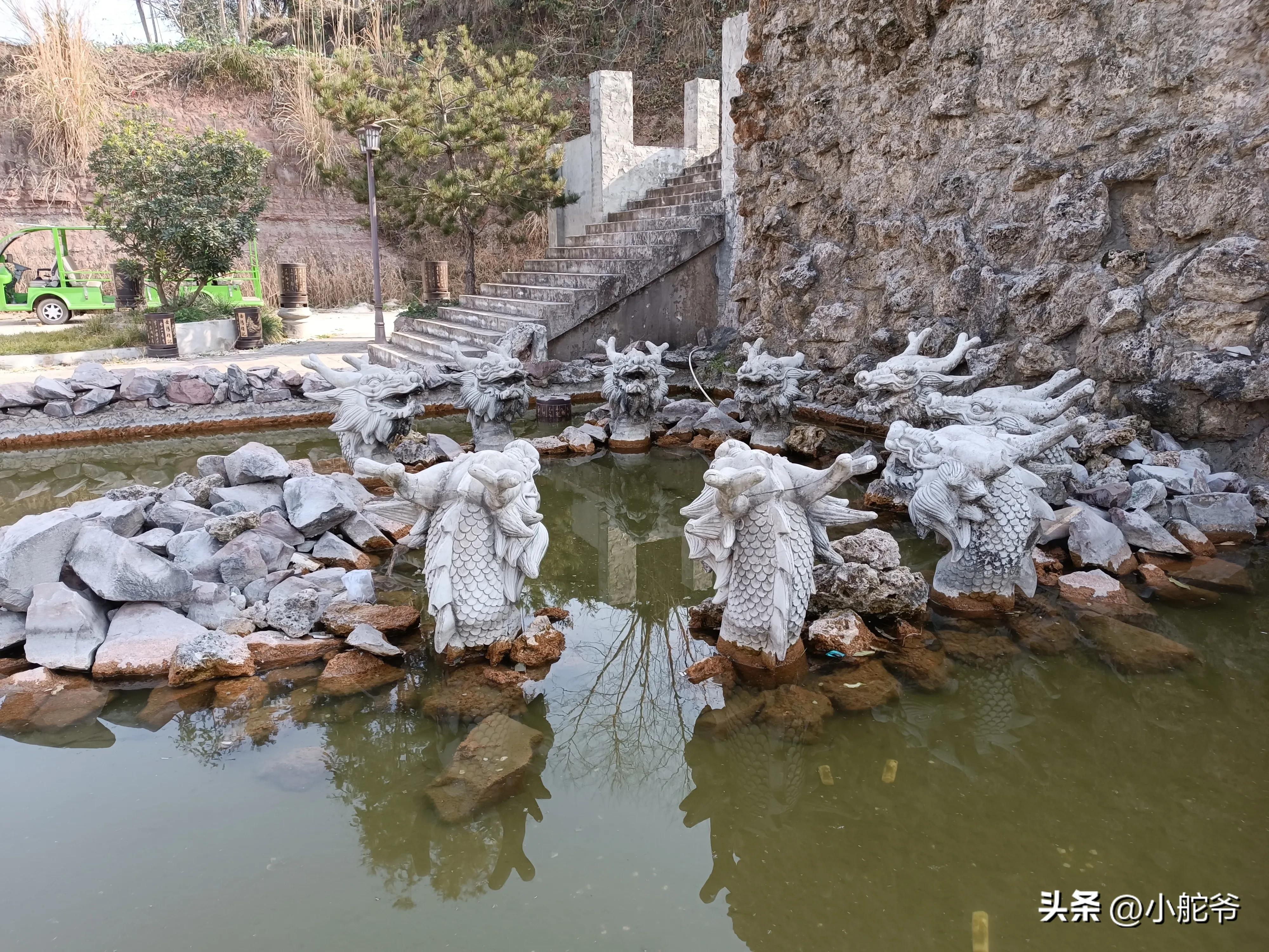 四川德阳中江县森林兵马俑,四川废弃兵马俑