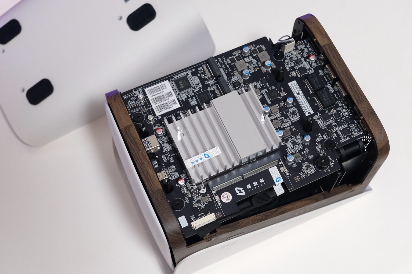 简单易用nas新兵极空间z4上手体验,极空间z4s上手