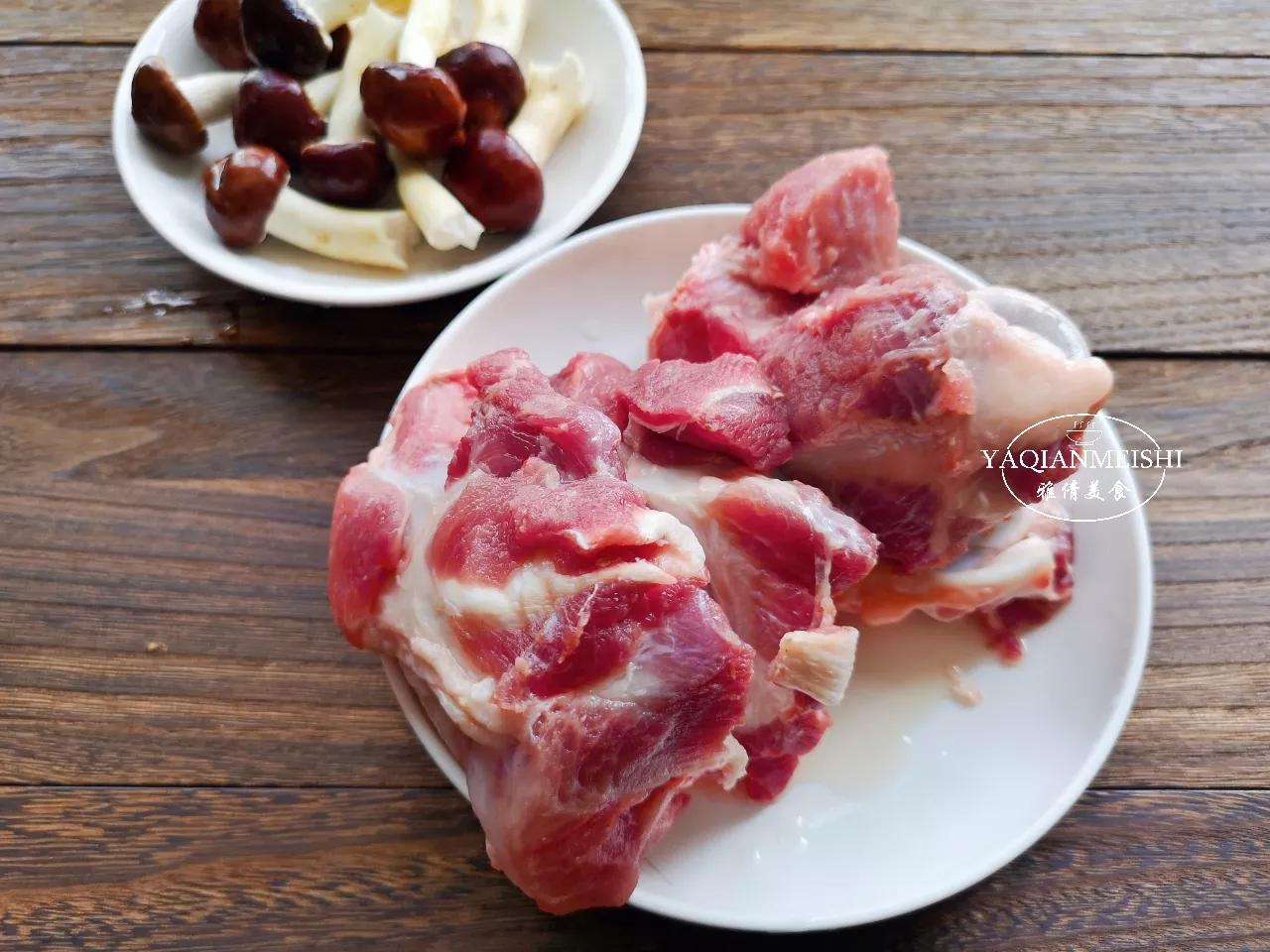 煮肉时的浮沫是精华还是垃圾,煮肉的浮沫到底有多脏