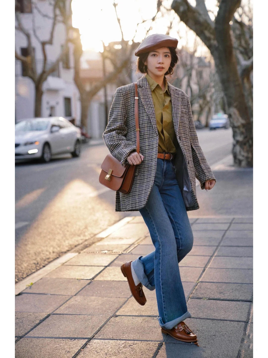 牛仔裤衬衣怎么穿好看,衬衫宽松牛仔裤怎么穿才好看