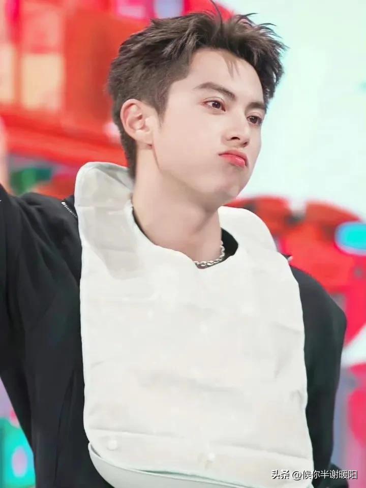 看脸还是看身材爱豆,看脸看身材的男人