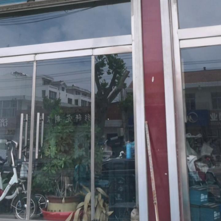 能正常使用的电动车冲电器,电动车充电器型号相同可以混用吗