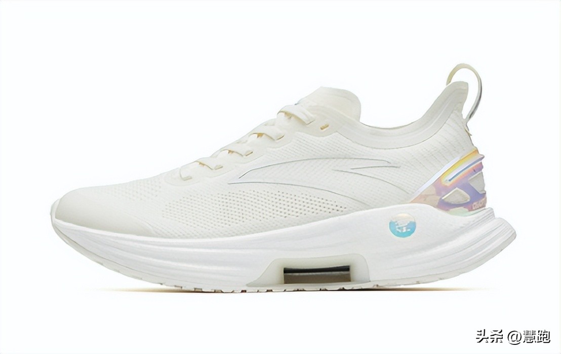 2022年稳定支撑跑鞋排行,2023稳定支撑跑鞋推荐