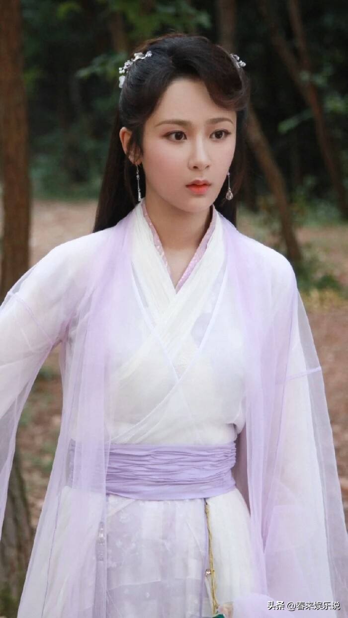 长得漂亮但不敢露额头的女星,额头宽的女演员