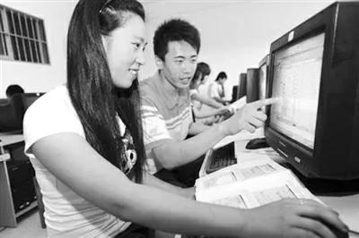 经验分享高考填志愿优先学校,正确填报征集志愿