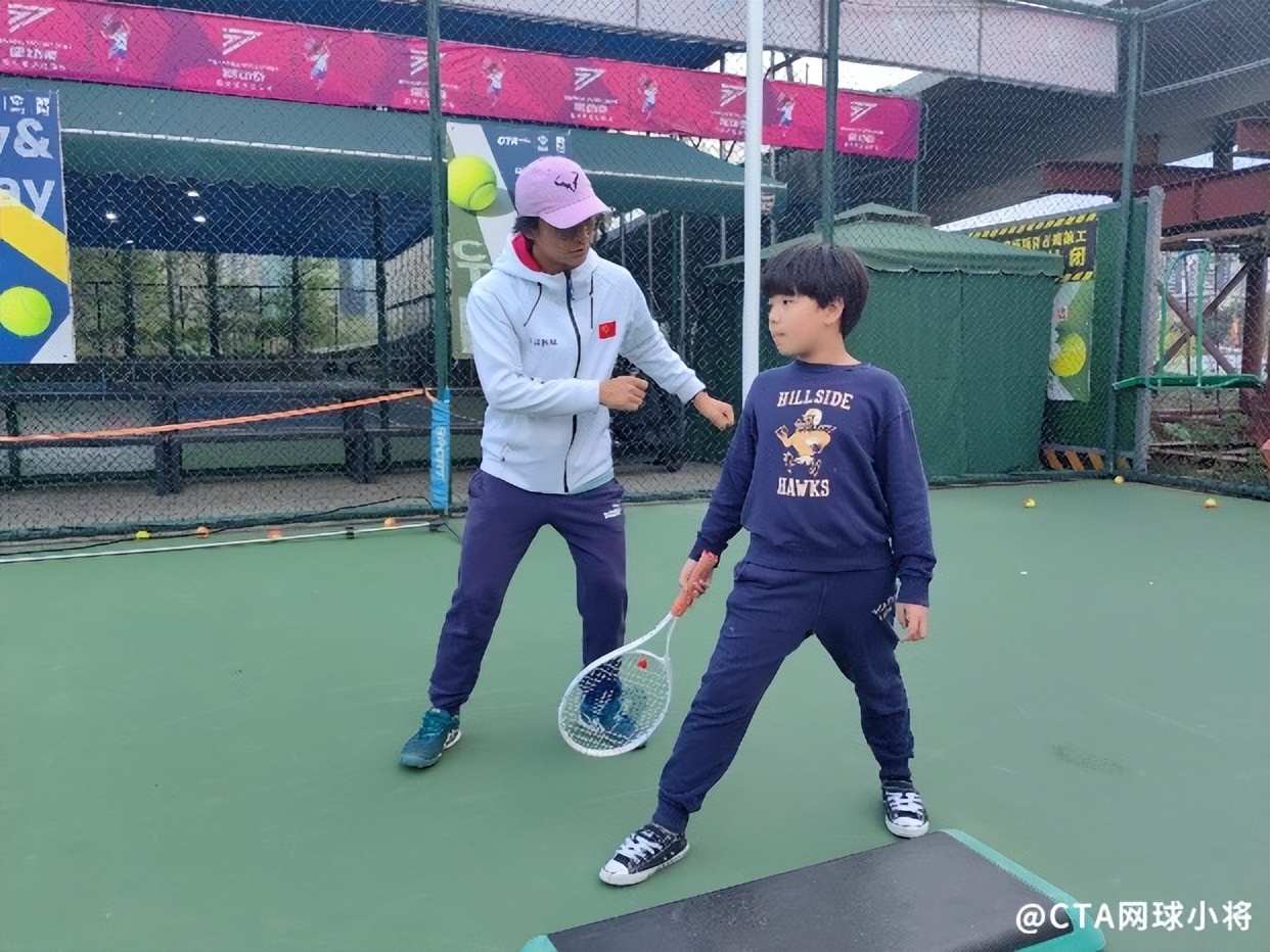 在青苗计划中成长CTR中国少儿网球等级赛俱乐部赛将在成都举行