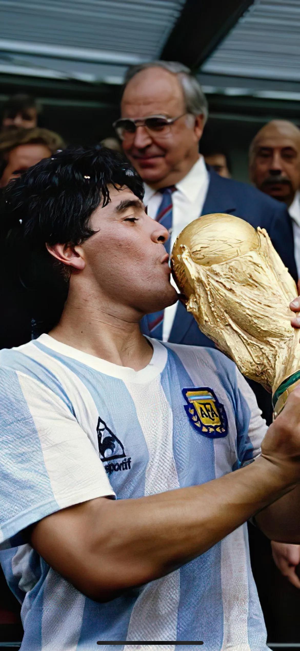 麦迪猛龙球衣壁纸手机高清壁纸,手机壁纸足球俱乐部