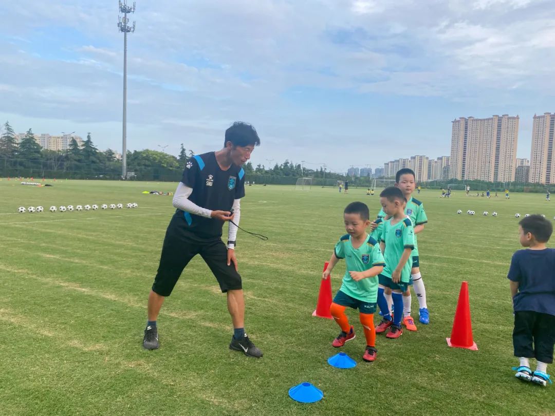 支云足球俱乐部青训,支云青训怎么报名