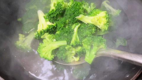 西兰花凉菜100款图片,无需过油的凉拌西兰花