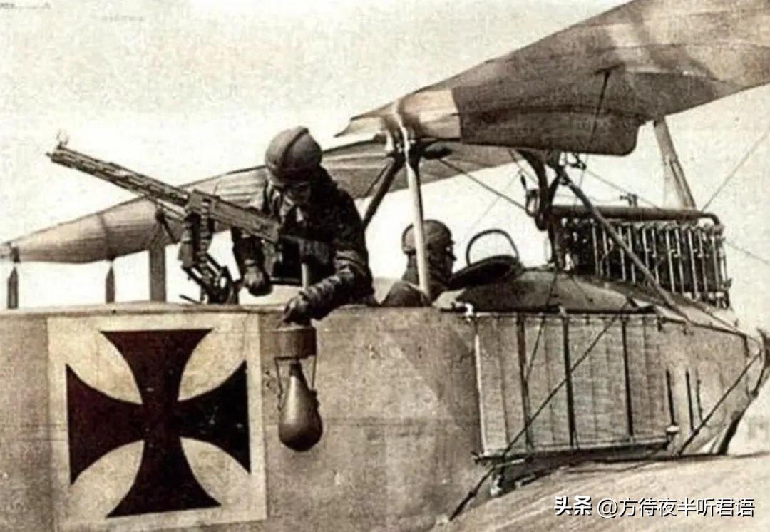 100张老照片见证世事沧桑,难得一见的老照片岁月是把杀猪刀