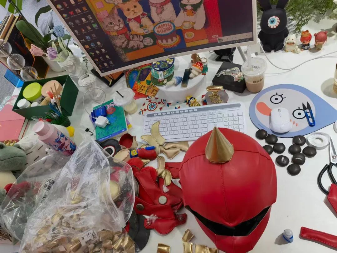 从摆地摊到年售7000万,从年入1000万到负债摆摊