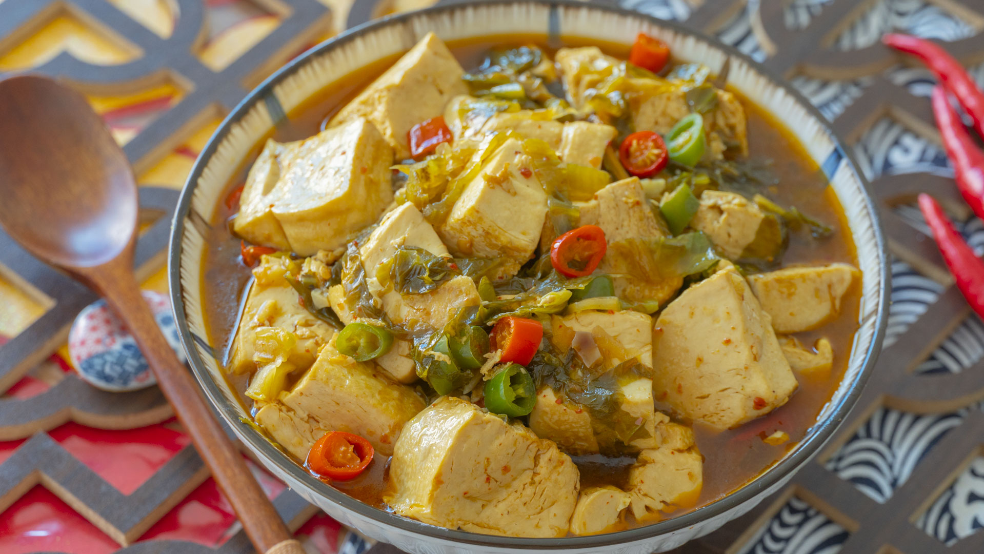 酸菜好吃不发臭的做法,酸菜鲜做的酸菜怎样吃才能更安全