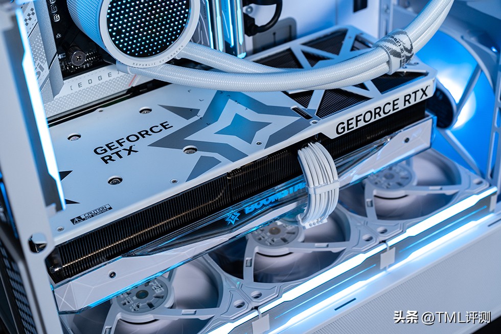 联力新款P28性能风扇,联力v2风扇