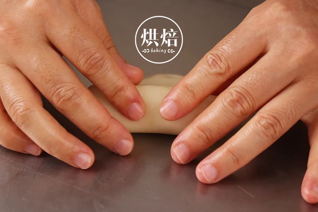 15块一个的蛋黄酥,平价好吃蛋黄酥