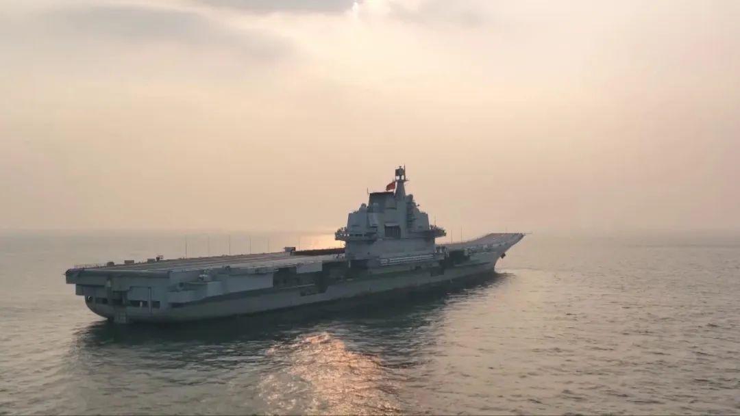 海军当兵一般当几年,本科生当海军有优势么