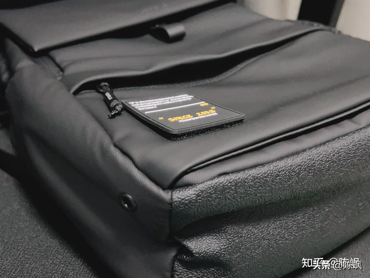 地平线8号moment系列多少钱,地平线8号moment双肩包老罗