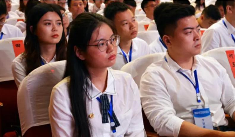 河南选调生工资一月多少钱,河南普通类选调生真实待遇