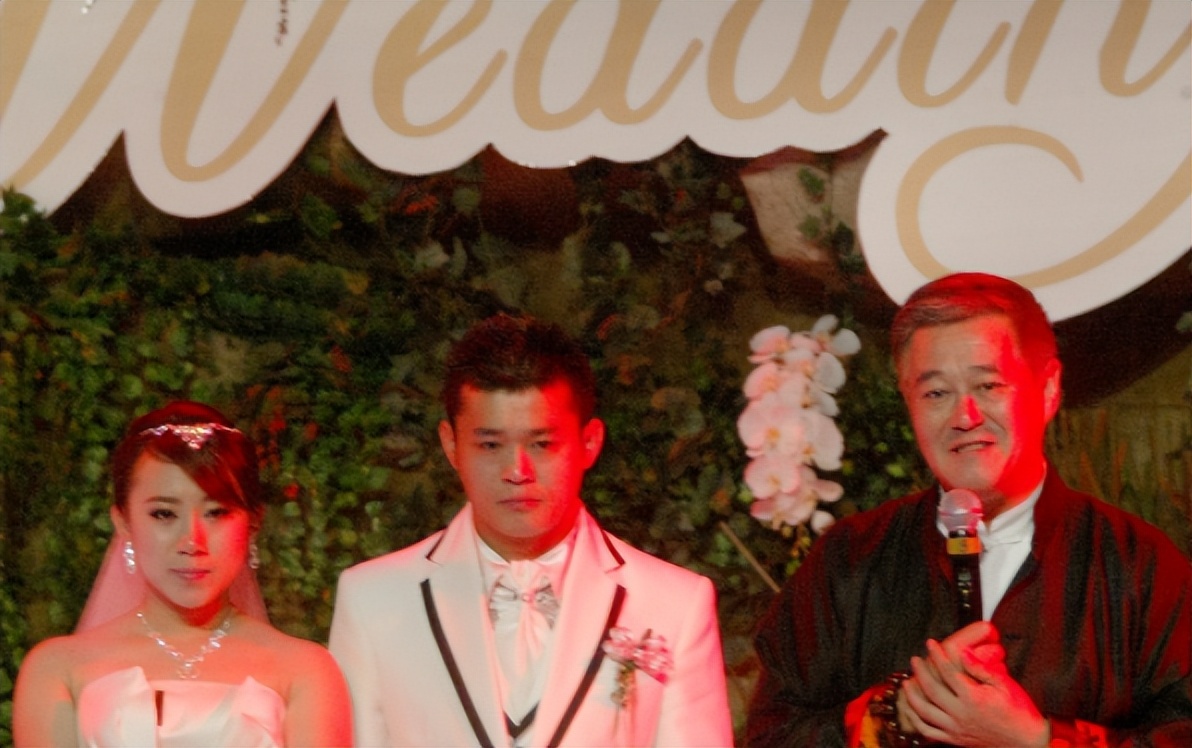 丫蛋靠什么收入,丫蛋成名原因