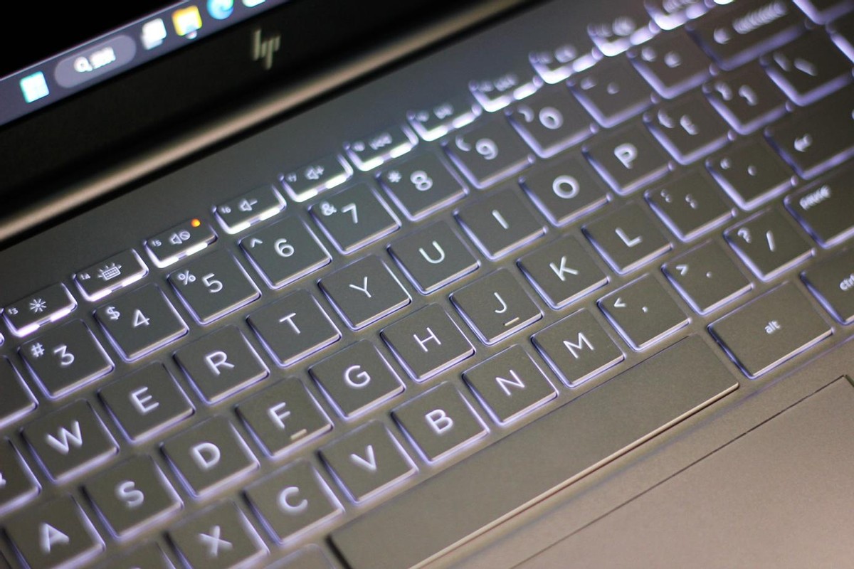 先锋薯标+13代酷睿，专为职场人打造的惠普星BookPro14来了！