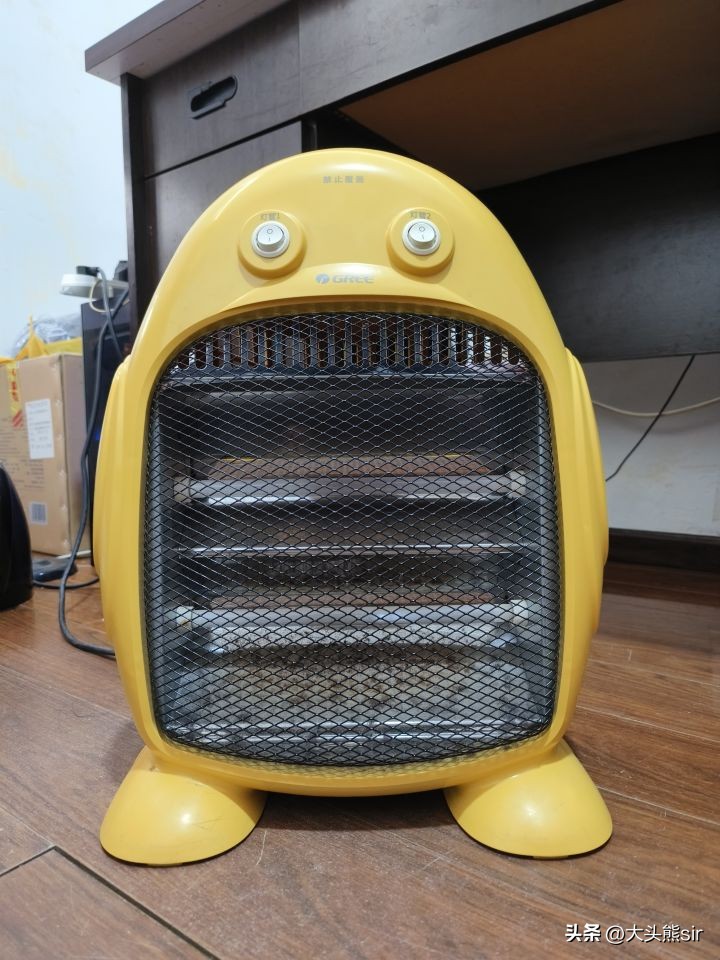 冬天取暖小太阳好还是暖风机好,宝宝取暖是暖风机好还是小太阳好