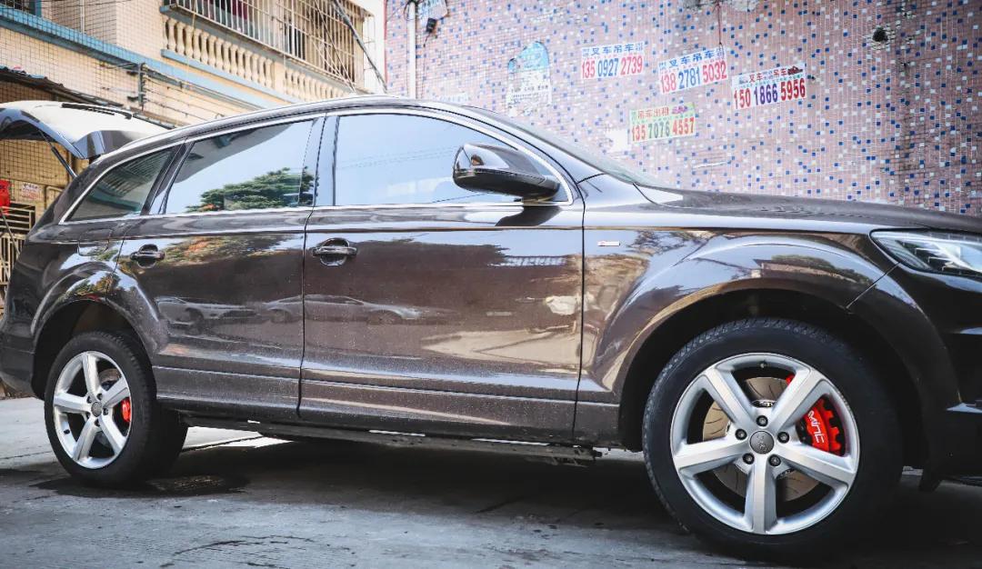 奥迪q7前刹车系统图片,18款奥迪q7前刹车盘更换视频