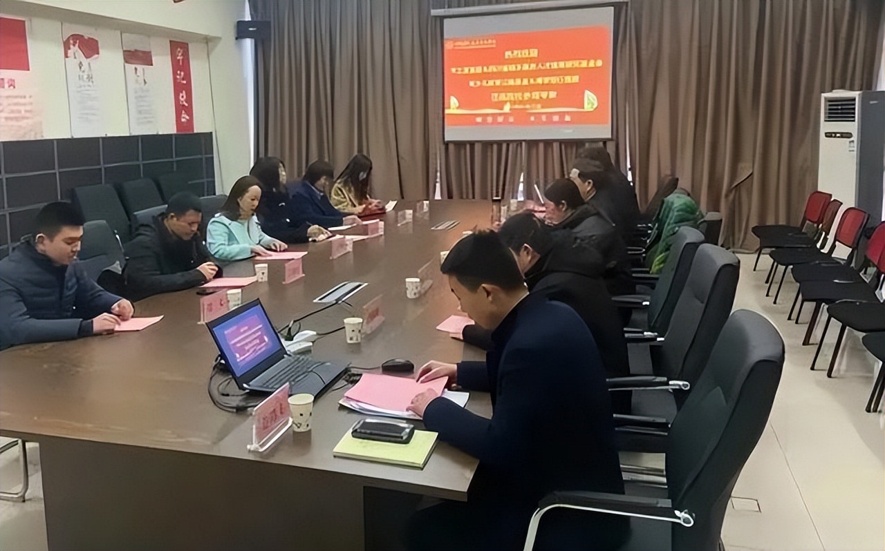 四川一高校送iphone,成都希望职业学校送iphone14吗