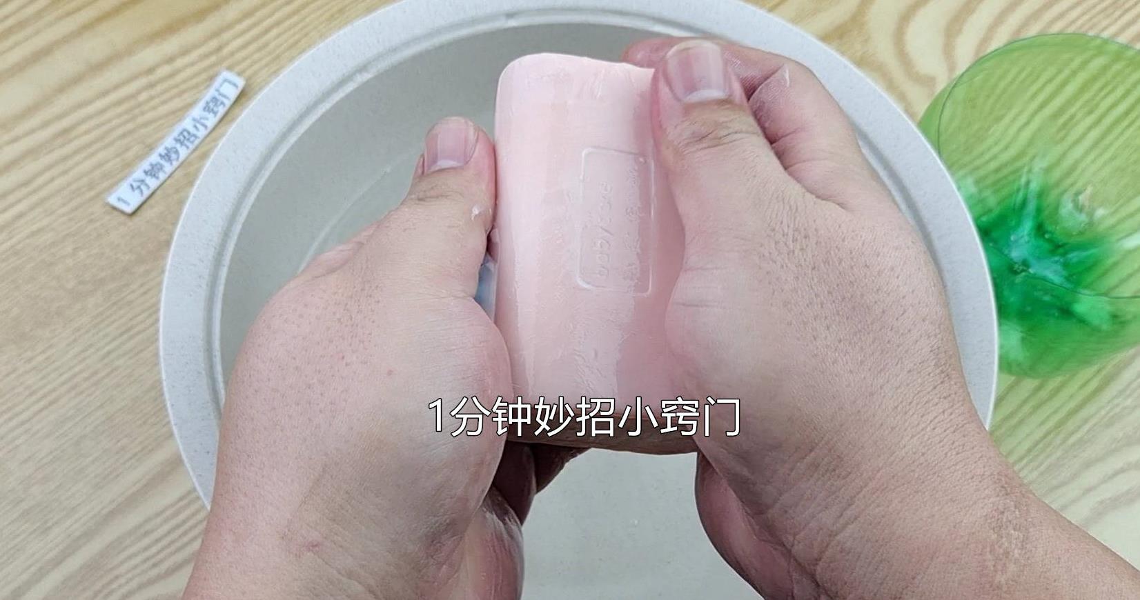 502胶水粘手上一直不取下来会怎样,502胶水粘在手上变硬了怎么去除