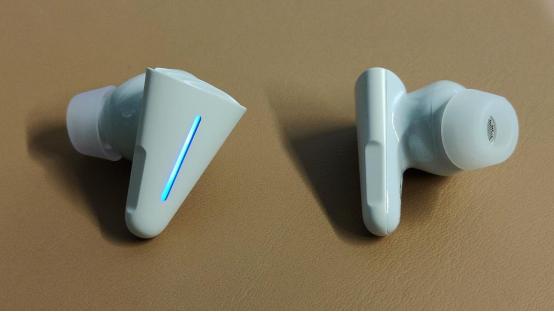 这一次我找到的完美耳机，居然是“赛博小罐茶”？