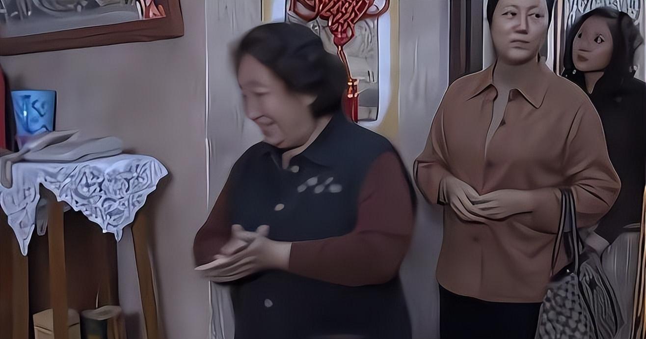 退休金被亲家盯上了？改口之后的真相让我感到心酸