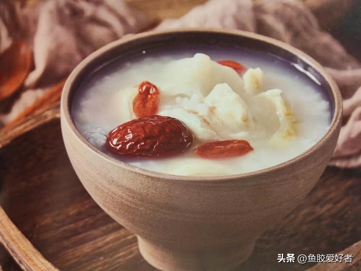 孕期可以吃鱼胶吗？原来孕期吃胶这么讲究，还有这么多好处