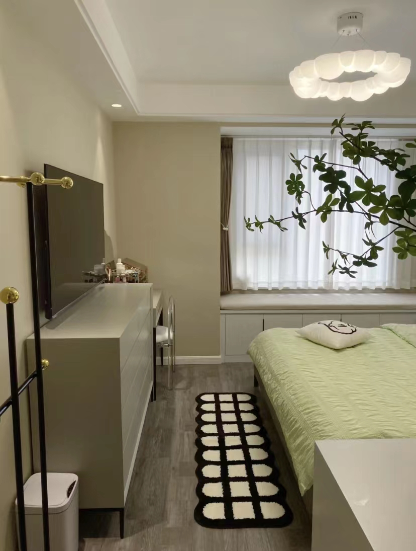 带娃宝妈，因太会布置而走红，把79㎡家装得超美，拍照给大家看看