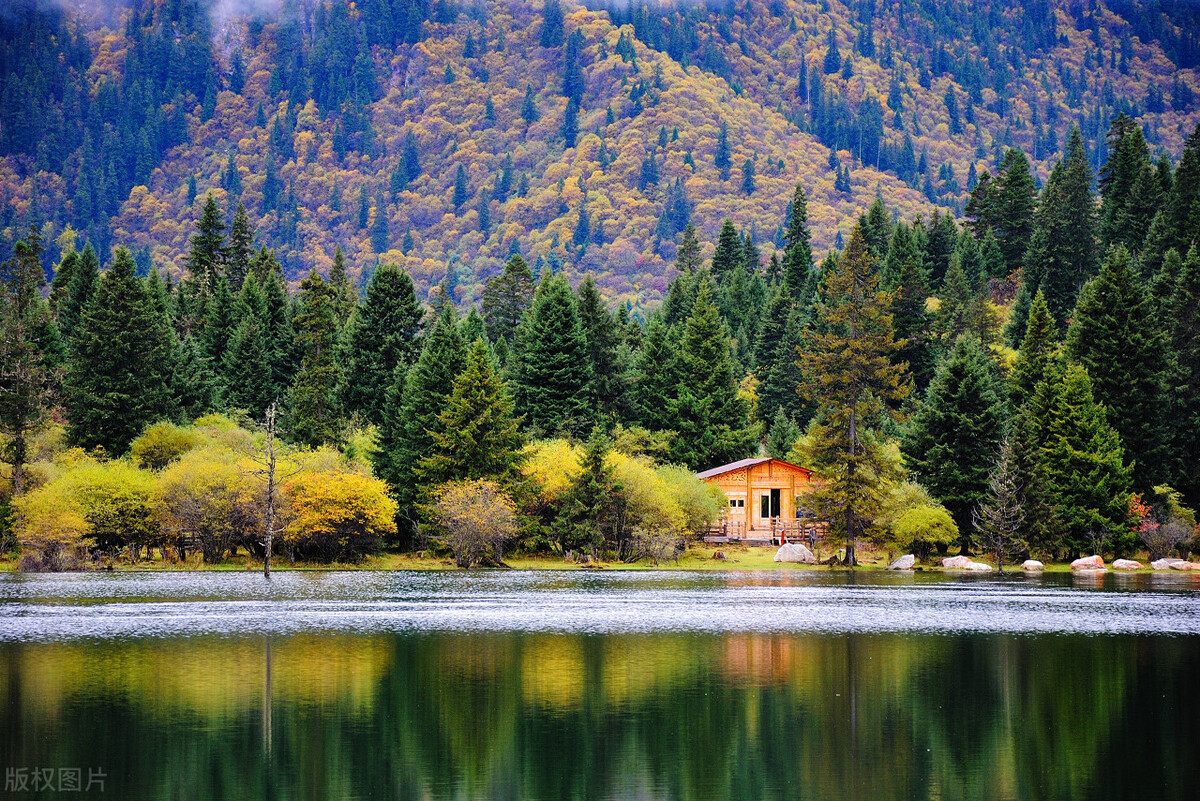云贵川三地好玩的地方,云贵川附近哪个景点景色最好