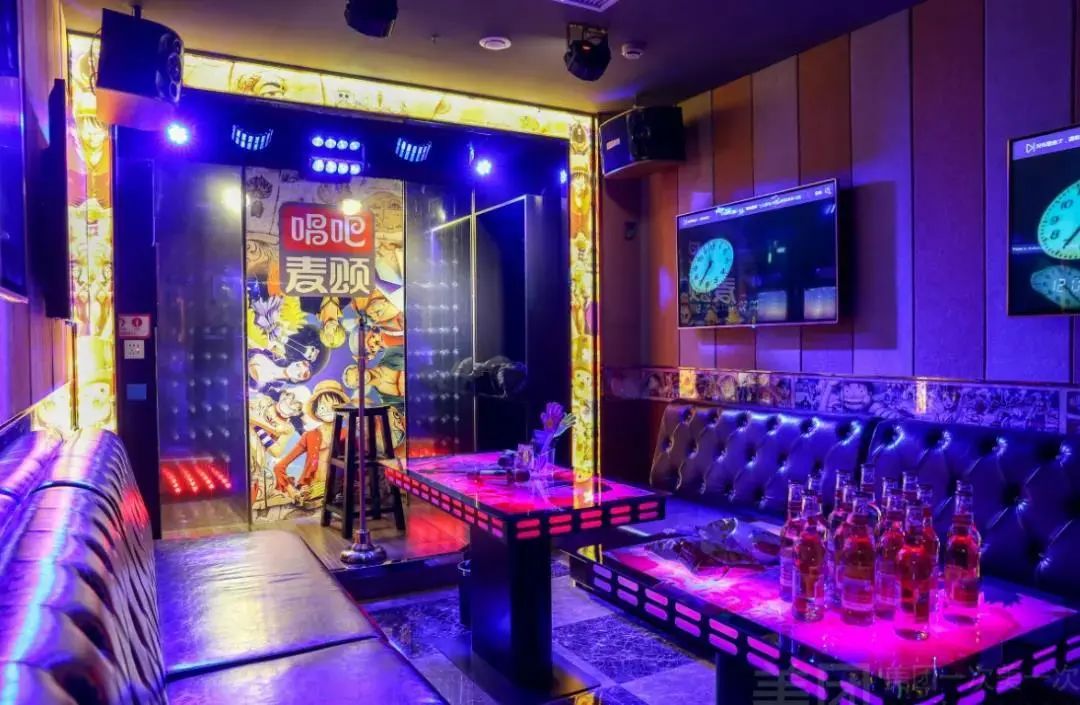 张一鸣前领导，裁员“保命”！昔日KTV的死对头，扛不住了