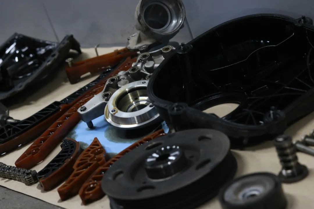 老迈腾b7换新款后新标,迈腾b7翻新哈尔滨