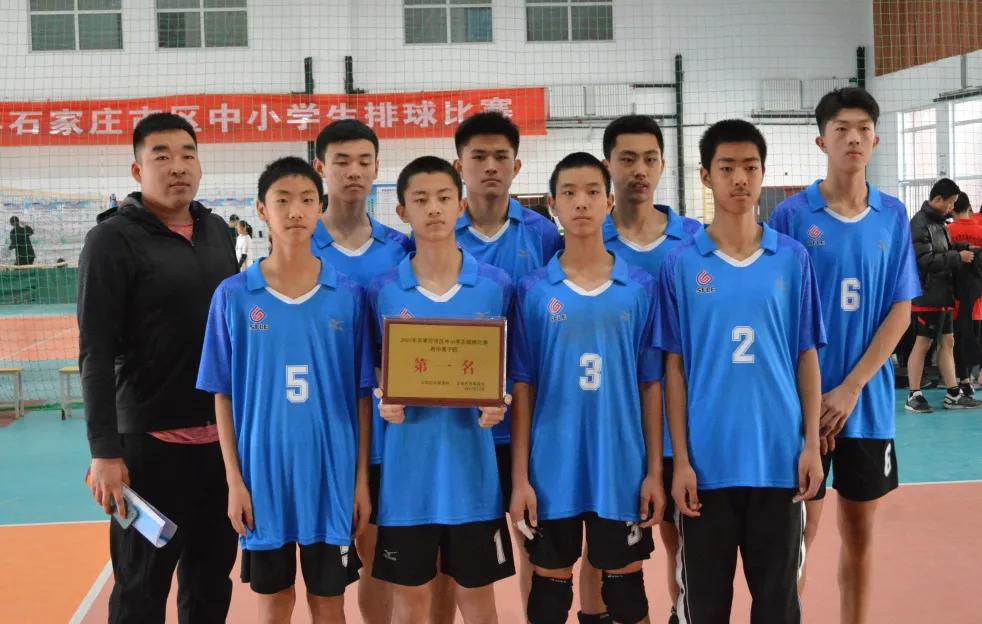 足球联赛获奖奖牌,获奖荣誉榜