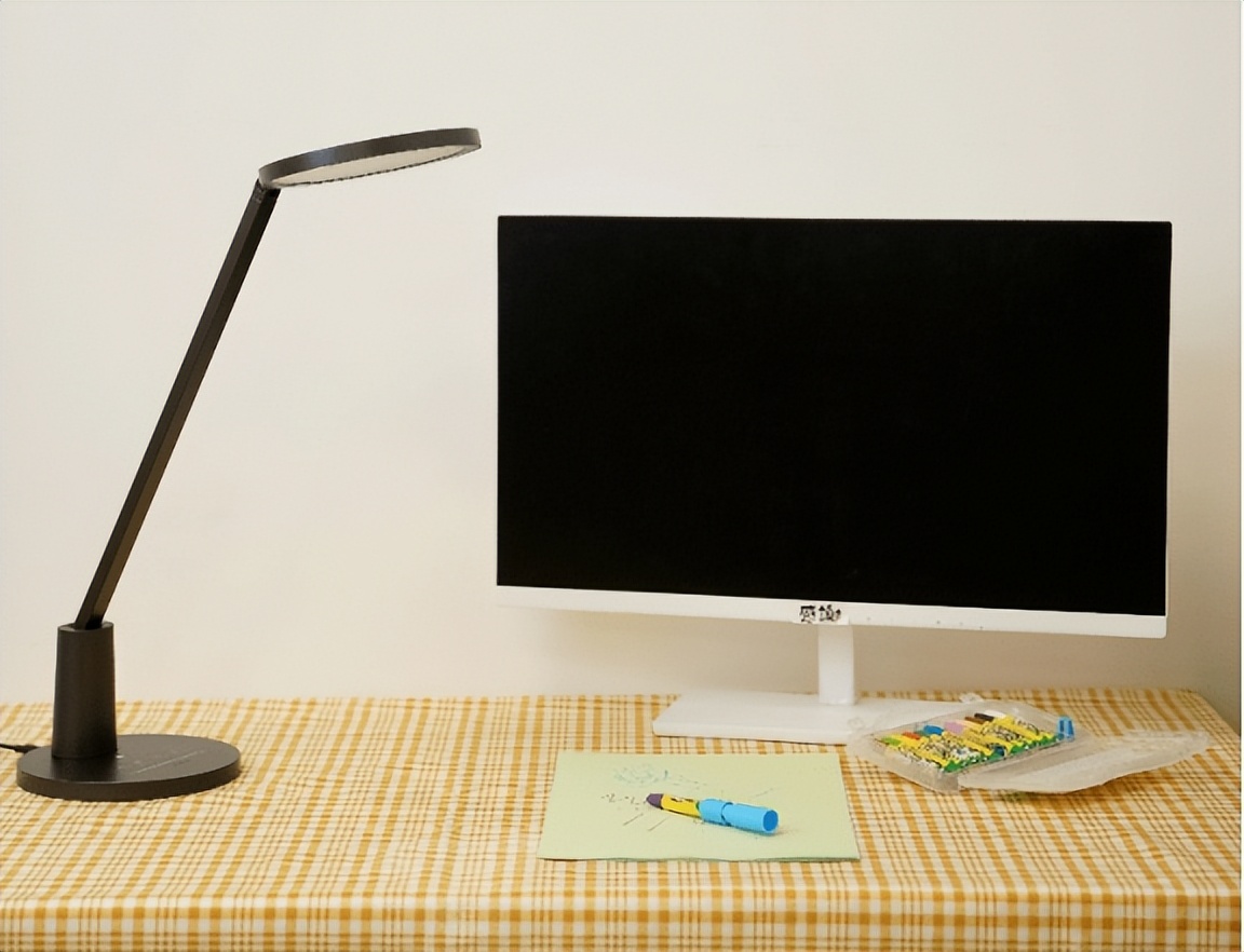 专业台灯和学生台灯,孩子用的台灯哪个牌子好