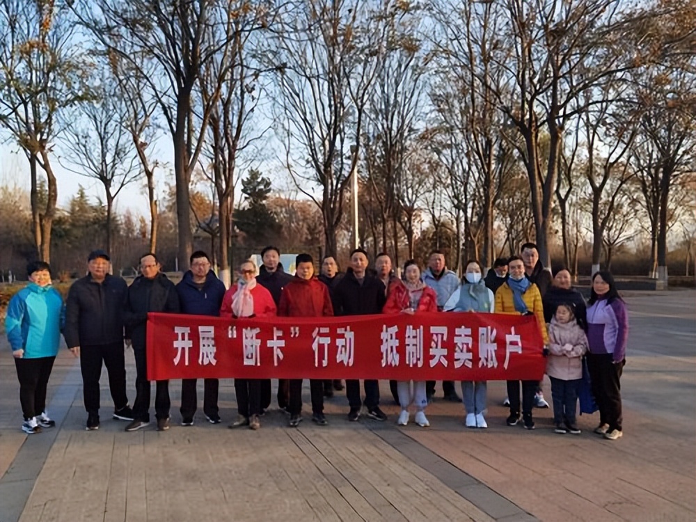 储户取款被限额一千元是否违法,银行卡突然限额1000能正常取款吗