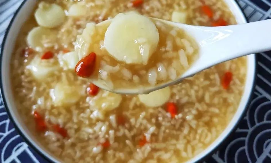 春天喝这10碗养生粥,春天健脾养胃粥食谱大全