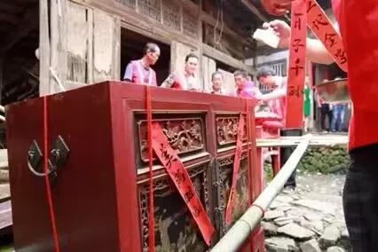 绂忓畨鐣叉棌缁撳鑱樼ぜ,绂忓畨鐣叉棌灞辨瓕