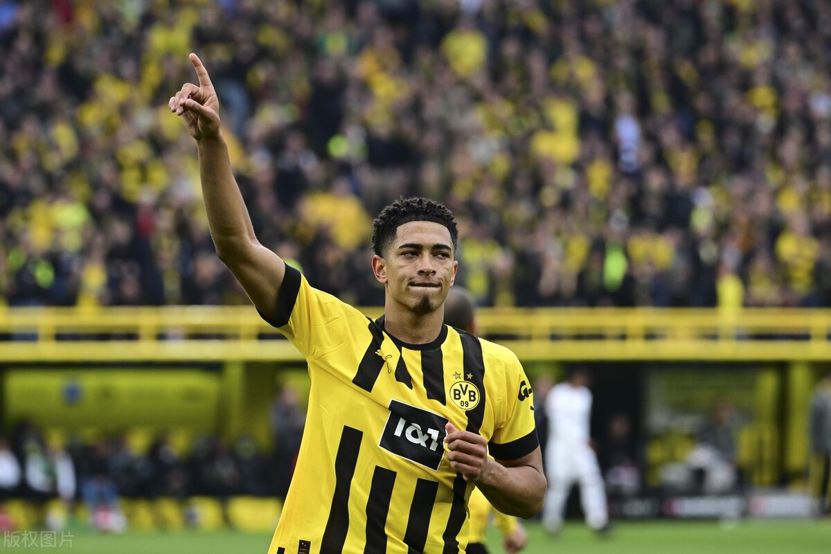 皇马官宣19岁新星贝林厄姆加盟,皇马拒绝1.4亿签贝林厄姆