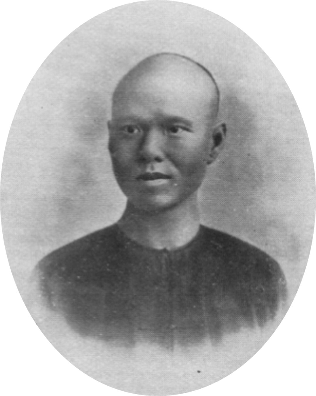 三座城堡试图改运，却依然摆脱不了富不过三代的魔咒