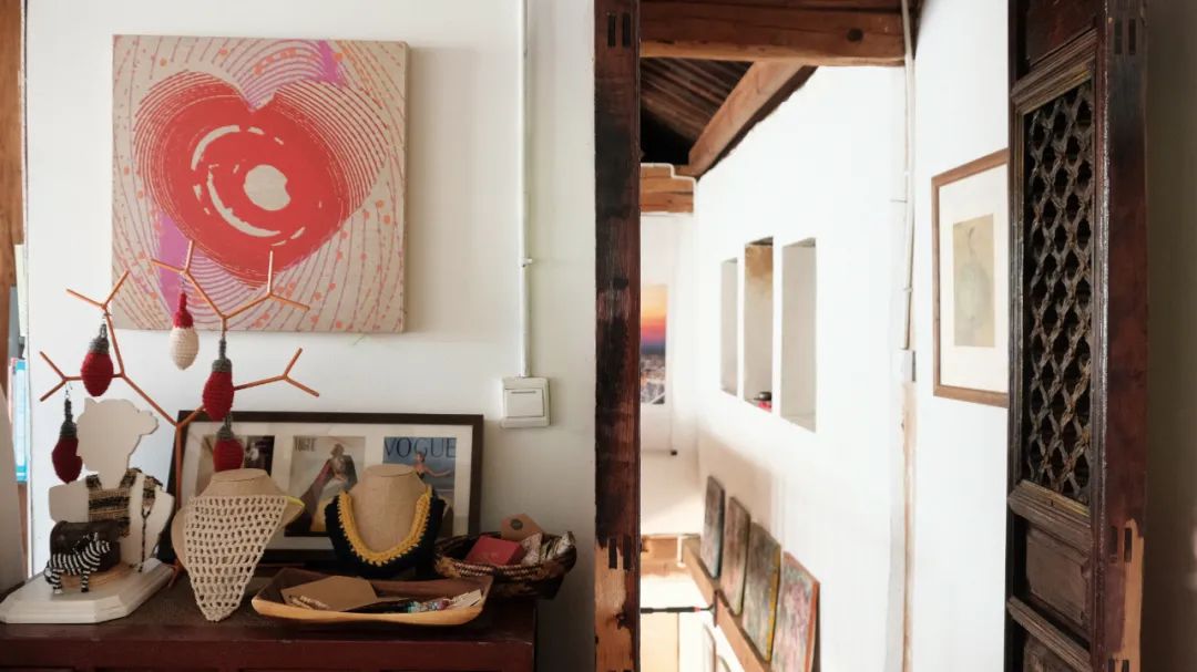 丽梅和小高|跨国夫妇定居大理10年，不跟别人比较是一件很难的事