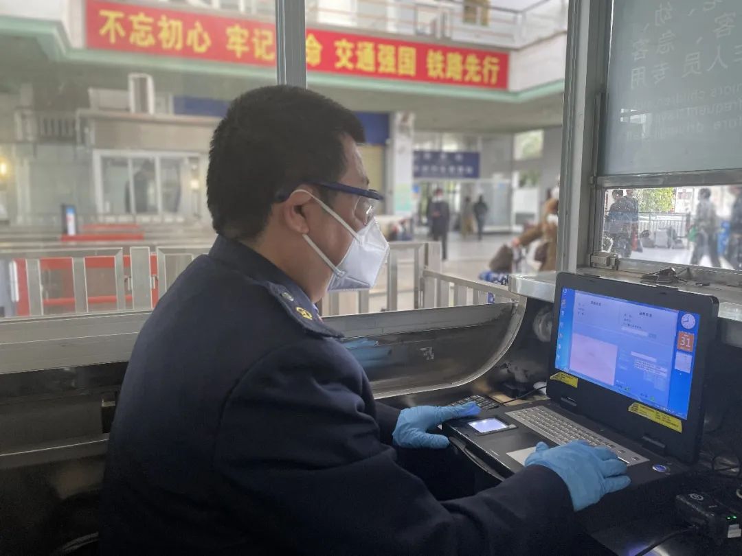 用心守护，温暖伴随出行路！